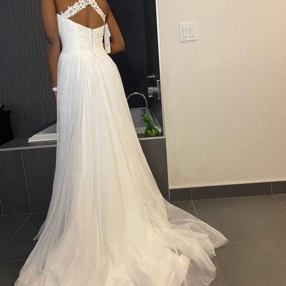 Alfred Angelo Ivory Bridal Gown - Picture 6 of 9